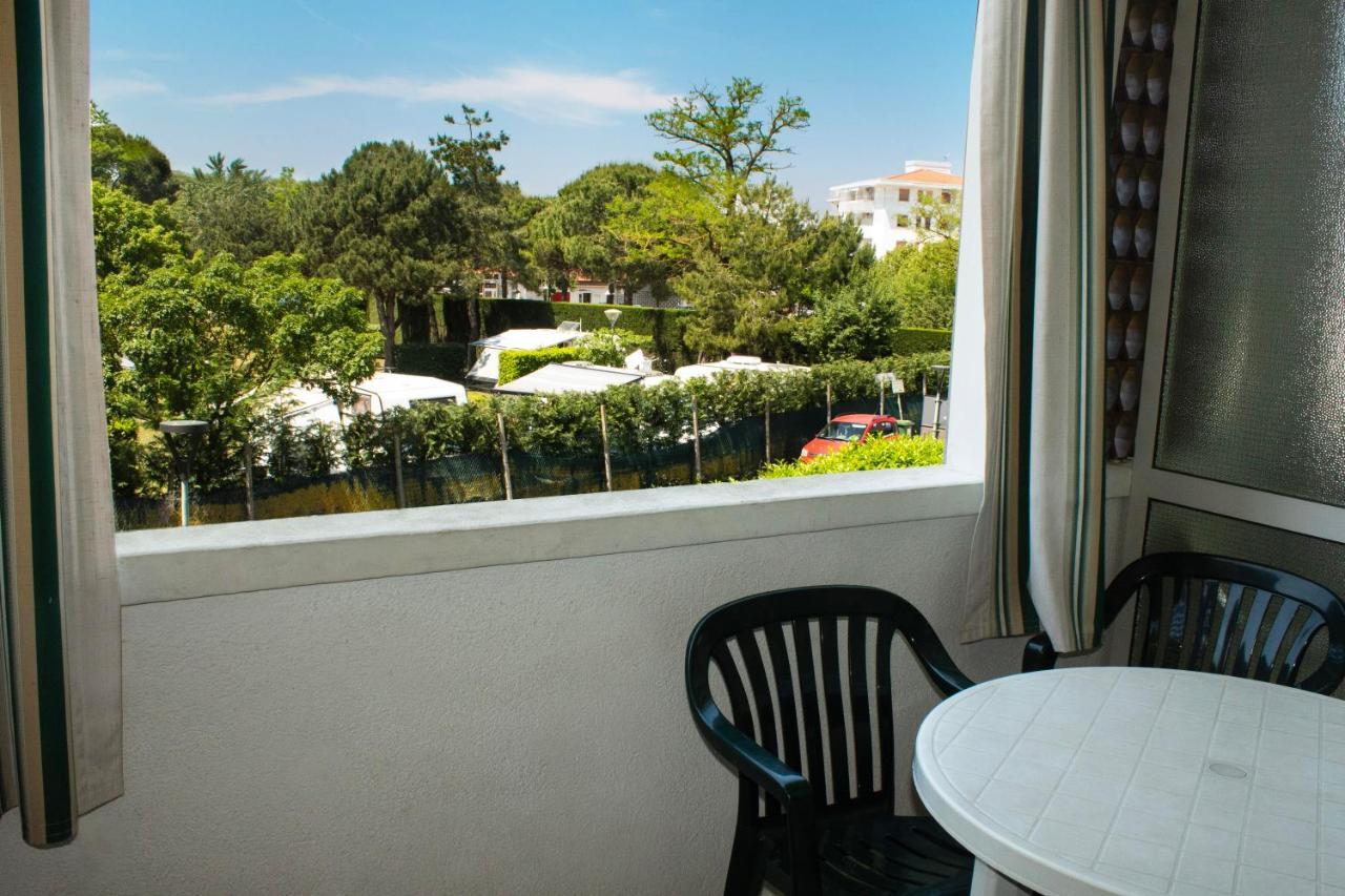 Hotel Hiki 3 Superior Bibione Exterior foto