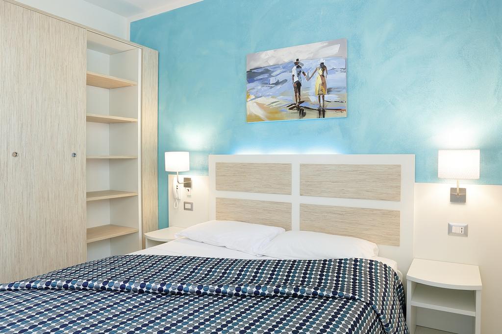 Hotel Hiki 3 Superior Bibione Exterior foto